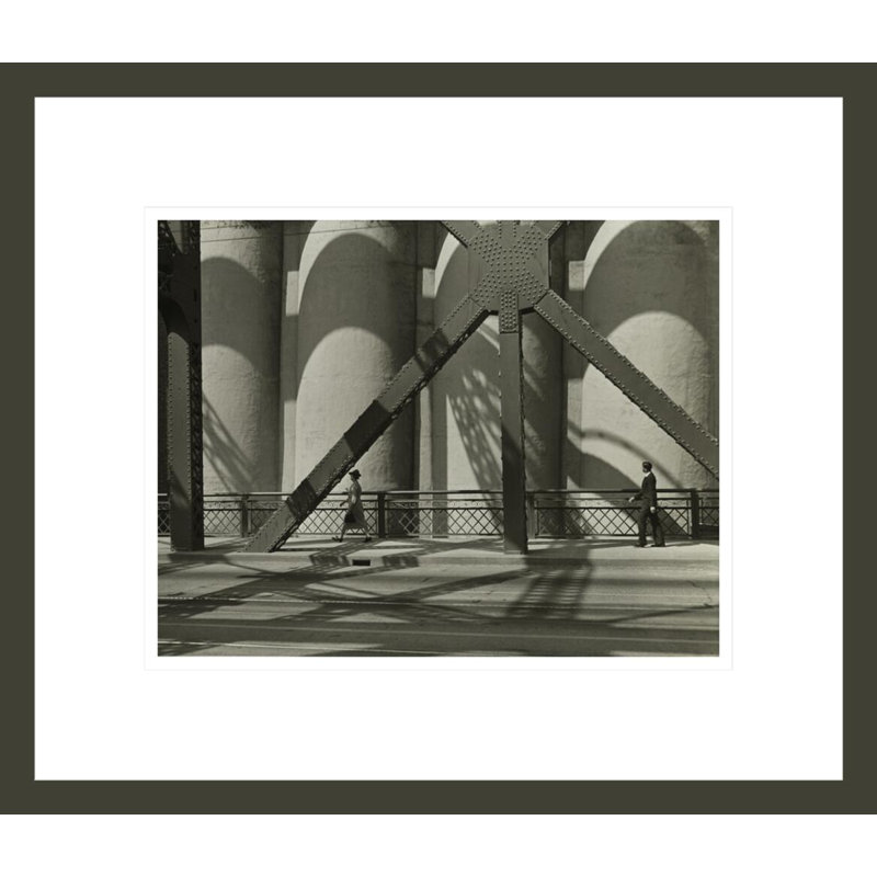 Portland par Minor White - Impression giclée sur cadre, H 13,75 po x l 16,04 po