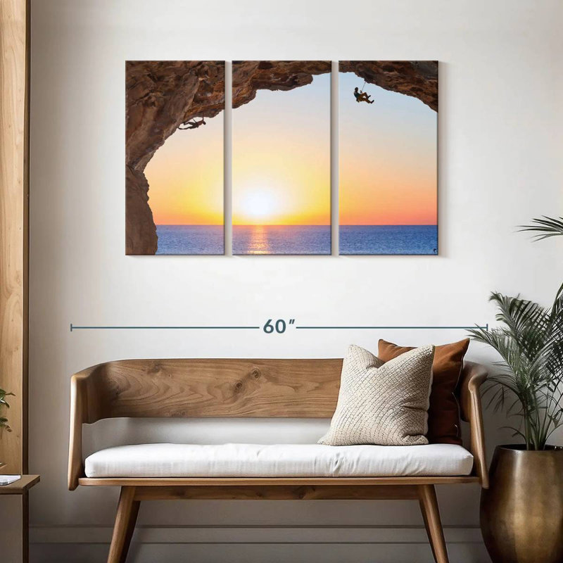 Senne Ambition, 28" H x 45" W