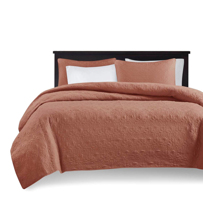 Red 3 Piece Reversible Bedspread For Queen, Oversized With Quilting And Pre - Washed Cotton Filling, Includes Two Shams, Machine Wash Quick Cleaning Queen Bed, To Fit High Depth Mattress Perfectly,