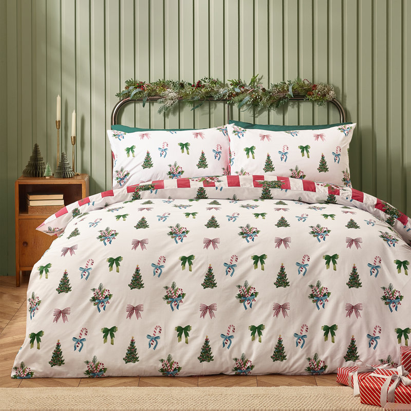 Christmas Stripe Reversible Duvet Cover Set Red, Super King Duvet Cover + 2 Standard Pillowcases