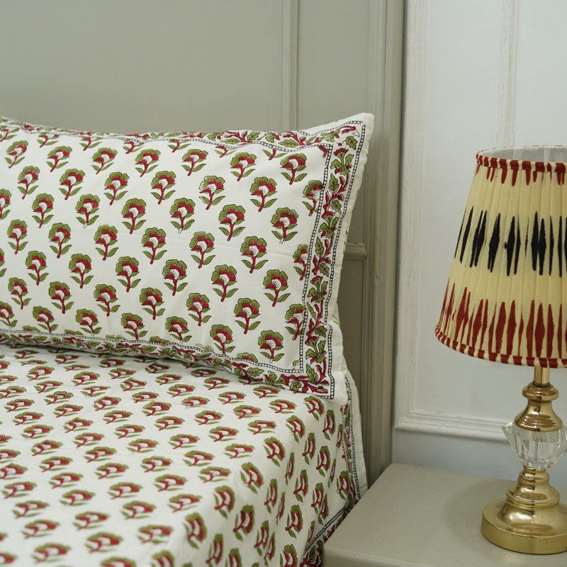 Fabdivine 102X112 Pure Cotton Bedsheet Set – Handmade Bedsheet with Matching Pillow Covers – Premium Bedding, Rohini. 