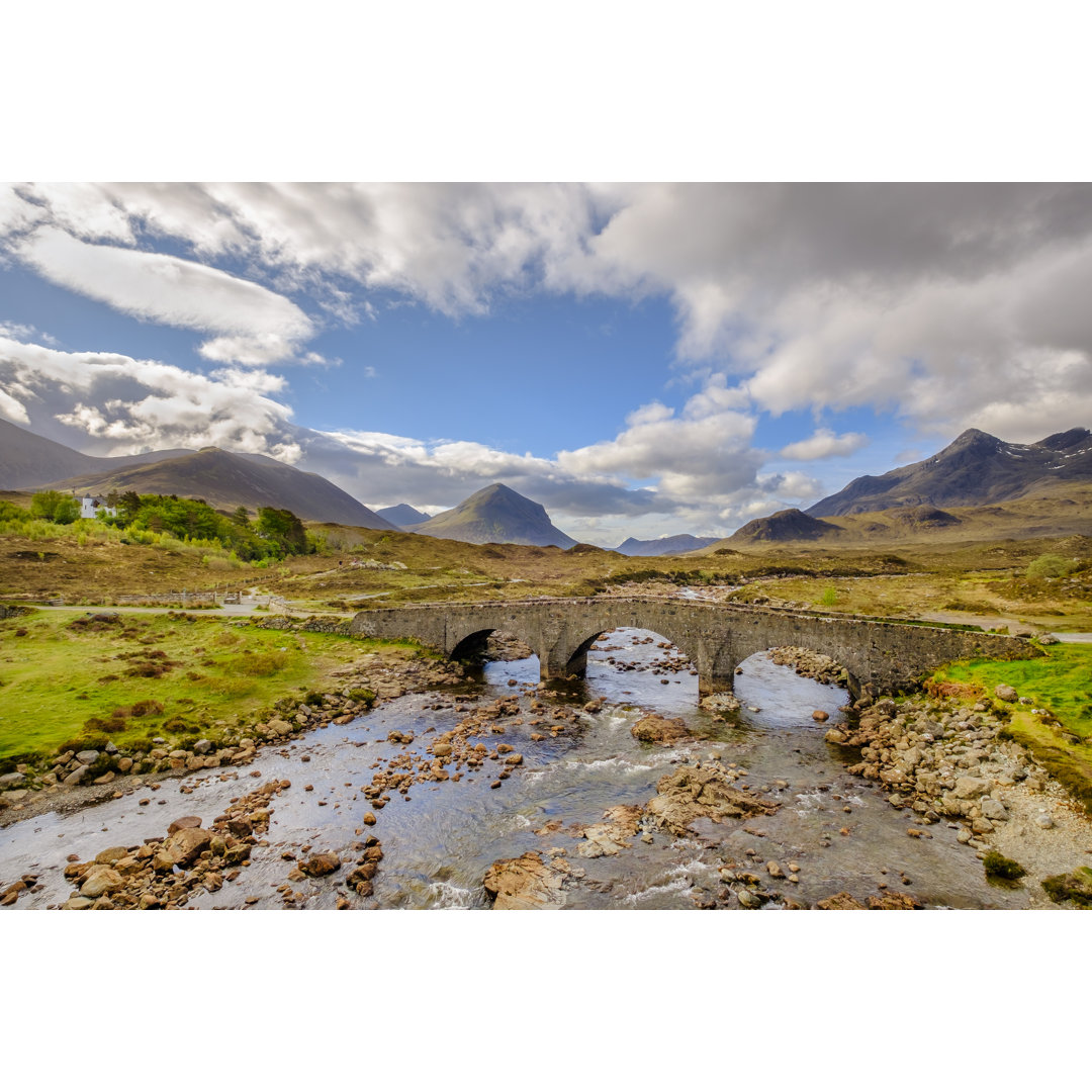 Alte Brücke von Sligachan von Flavio Vallenari - Druck