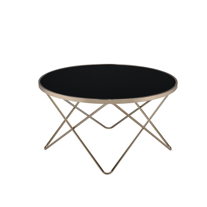 Table basse décorative chic avec plateau en verre et champagne