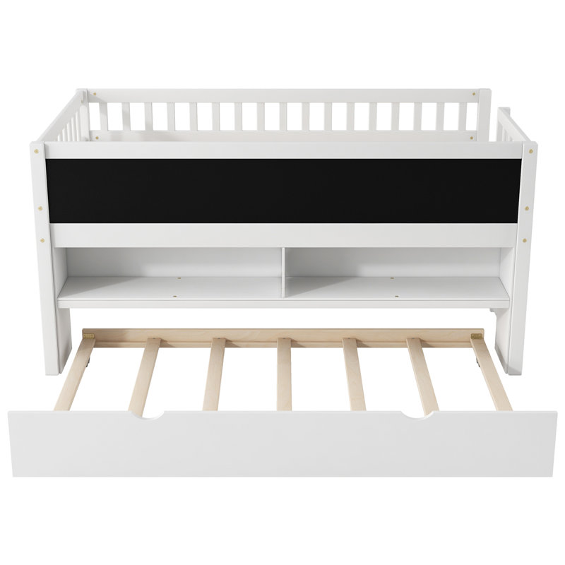 Lit mezzanine bas simple en bois avec tablettes de rangement, tableau noir et lit gigogne, blanc