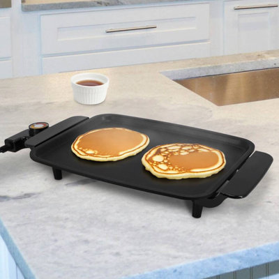 11.81 Inch Electric Grill With Nonstick Coating, Indoor Tabletop Grill With Adjustable Thermostat, Oil Drip Tray, Compact Bbq Grill