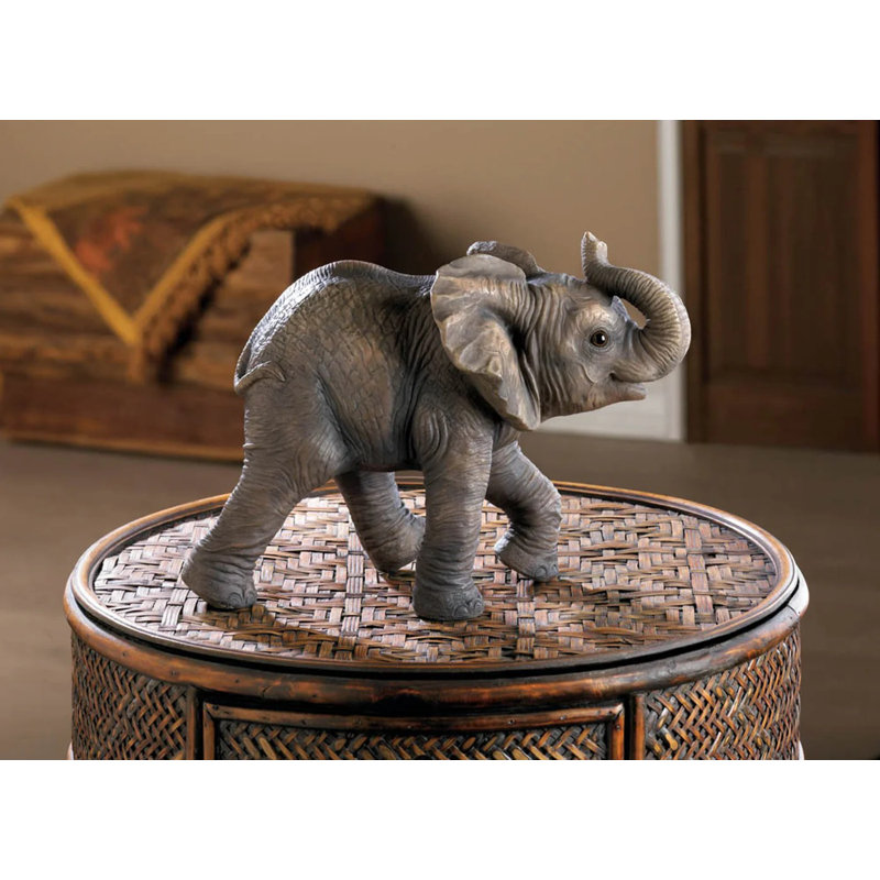 HAPPY ELEPHANT