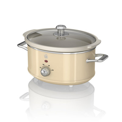 Swan Retro Slow Cooker with 3 Temperature Settings, Keep Warm Function, 3.5L, 200W