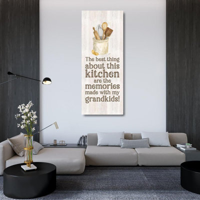 «Trinx Reed», art graphique sur toile tendue Tara Gallery: Grandparent Life vertical II, Memories