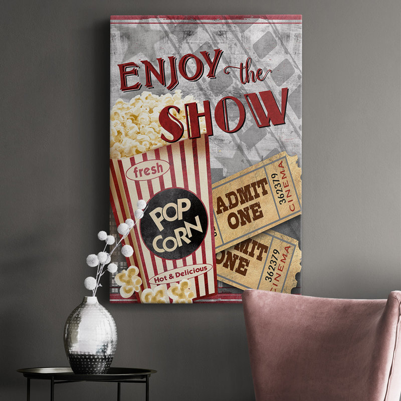 «Movie Night I», impression sur toile tendue, H 18 po x l 12 po x P 1 po