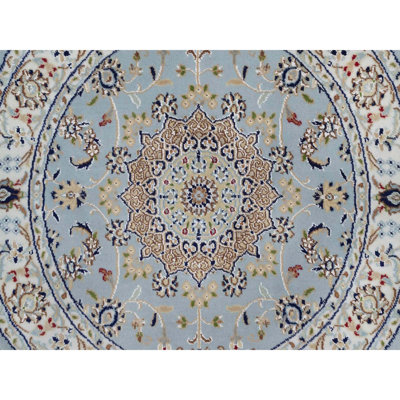 Tapis oriental rond bleu clair 3 pi 2 po x 3 pi 2 po Nain avec motif de médaillon de fleurs, laine et soie, velours doux, 250 KPSI