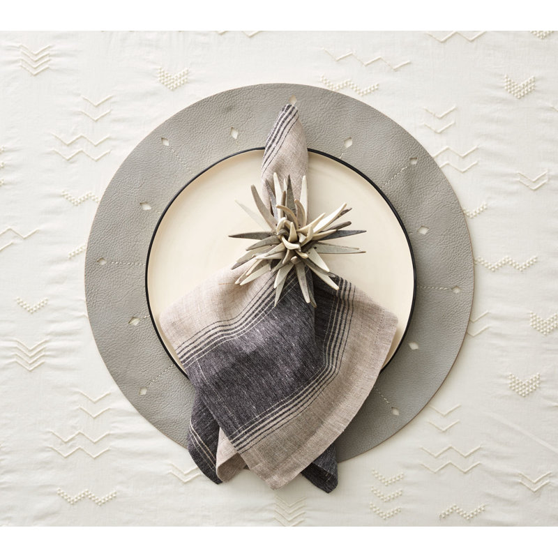 Dart Placemat, Gray/Beige