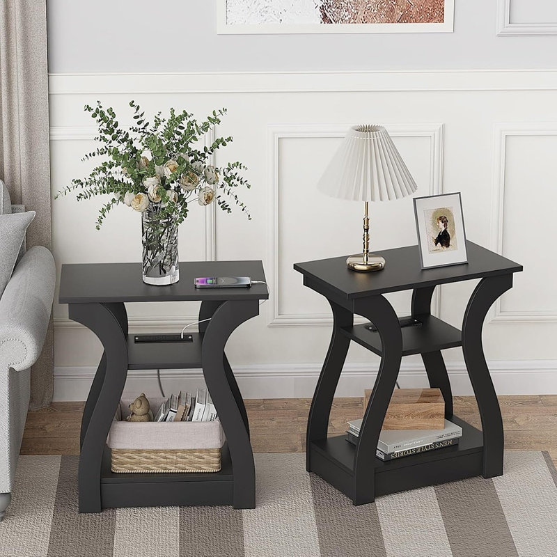 Ensemble de 2 tables de bout noires avec station de charge, tables d'appoint avec ports USB et tablette de rangement à 3 niveaux pour la chambre à coucher et le salon