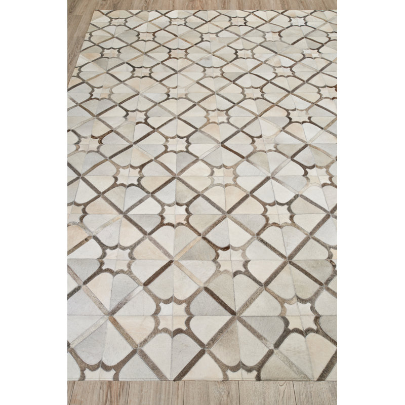 Natural Hide Cowhide Geometric Area Rug, Rectangle 13'6" x 17'6"
