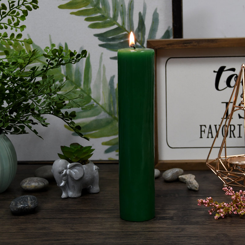 Bougie pilier sans parfum Oliva, H 3 po x l 2 po x P 2 po, Vert forêt, 1