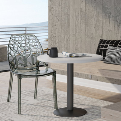 Chaise de salle à manger empilable légère pour l'intérieur et l'extérieur Edgington