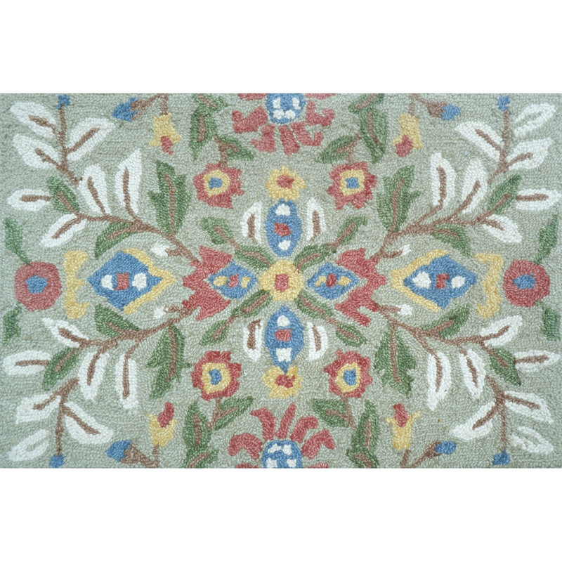 Florals Area Rug, 2' x 3'