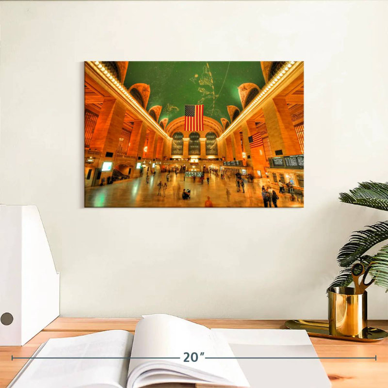 HDR Grand Central, 8" H x 12" W