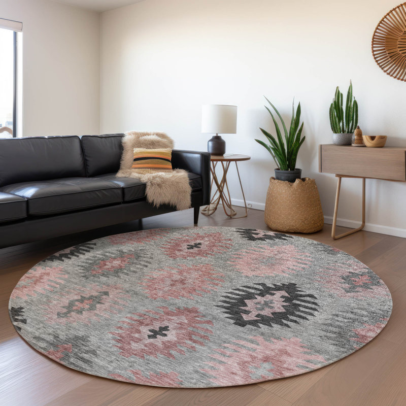 Chayden Washable Southwestern Indoor / Outdoor Rug, Round 8'