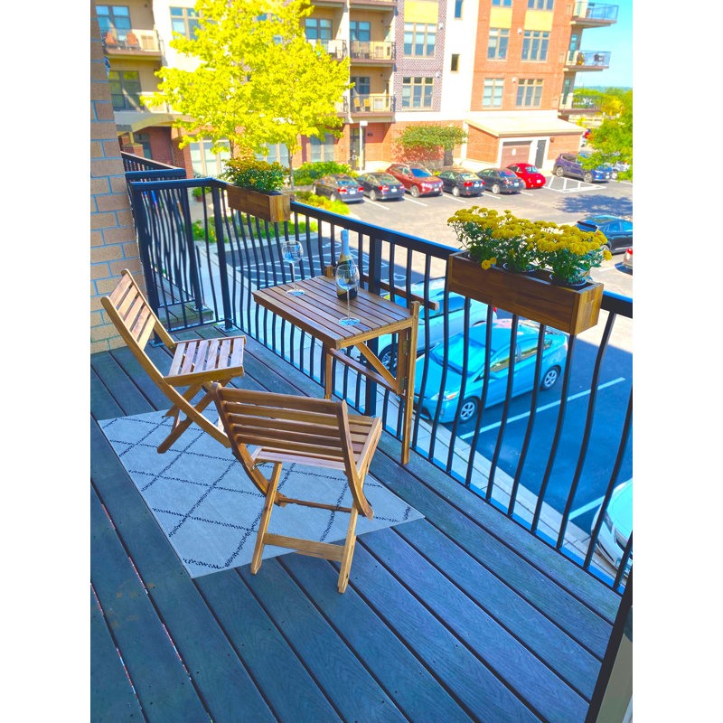 Set of 2 Golden Teak Acacia Wood Folding Patio Chairs
