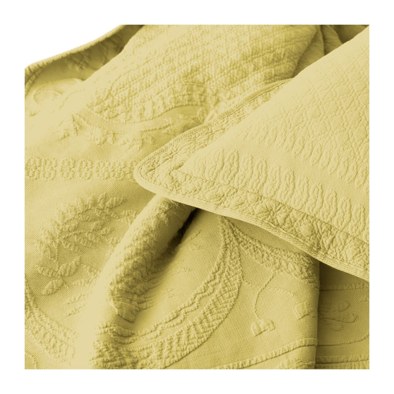 King Charles Matelasse Traditional Coverlet, King, Powder Blue