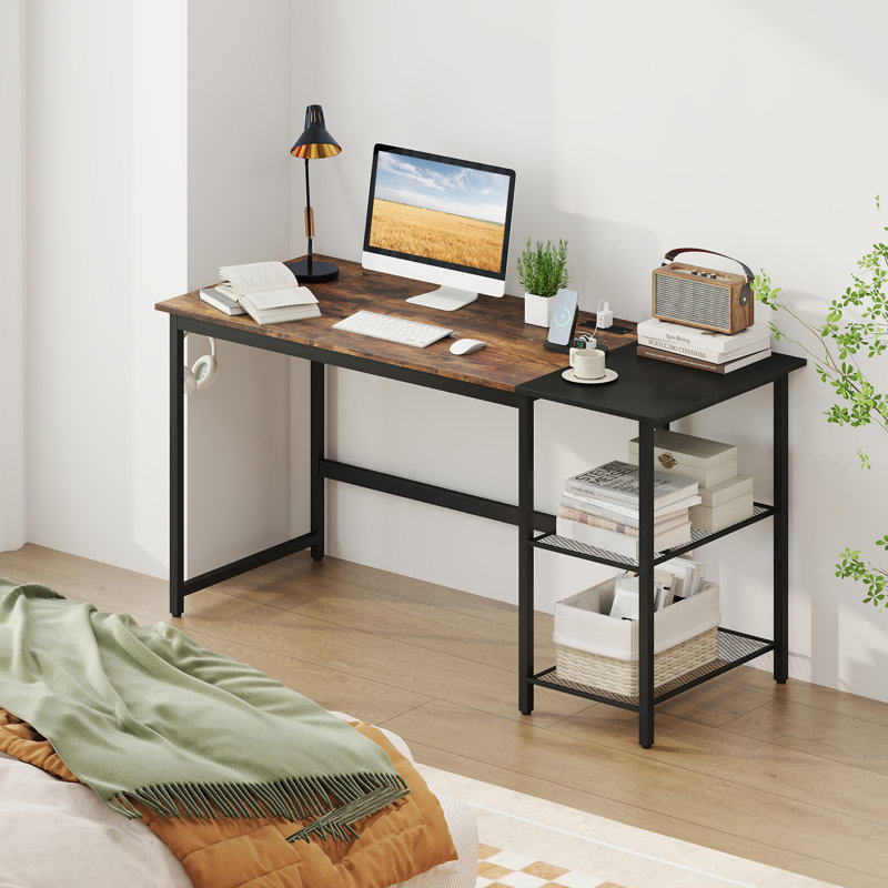  Bureau d'ordinateur 59 "à base en métal avec prise de courant, Brun rustique / noir