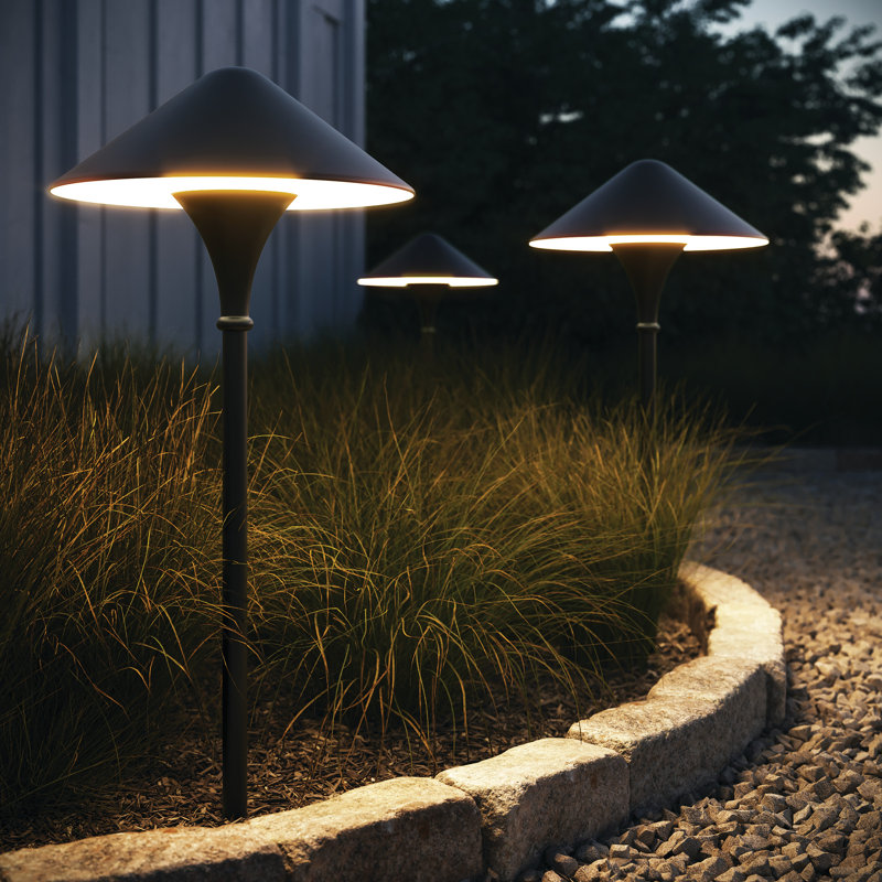 Apex Aluminum Pathway Light, Black