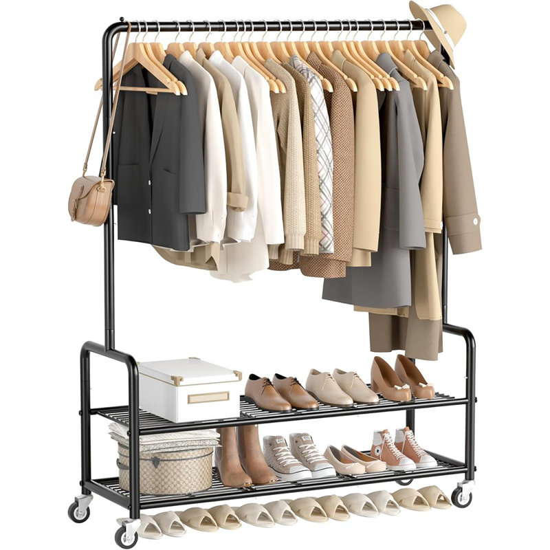Portant à vêtements sur roulettes avec tablettes - noir - 46,5 po de largeur / structure en métal / conception autoportante
