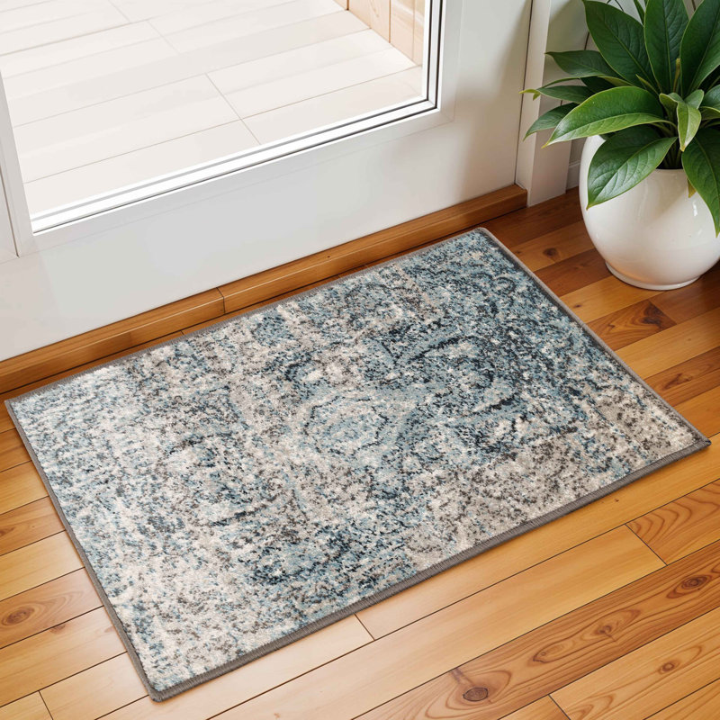 Oriental Indoor Rug, Rectangle 2' x 3'