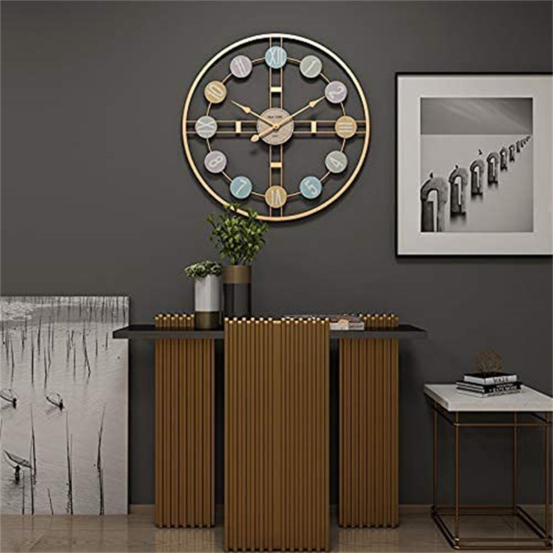 Mandar Wall Clock, Gold