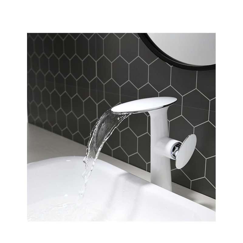 Robinet de salle de bain à un trou, Blanc / Chrome