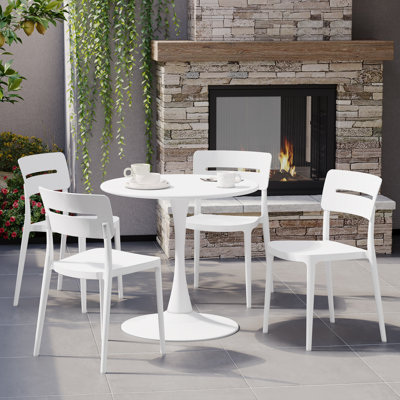 4-Person Outdoor Round Dining Set