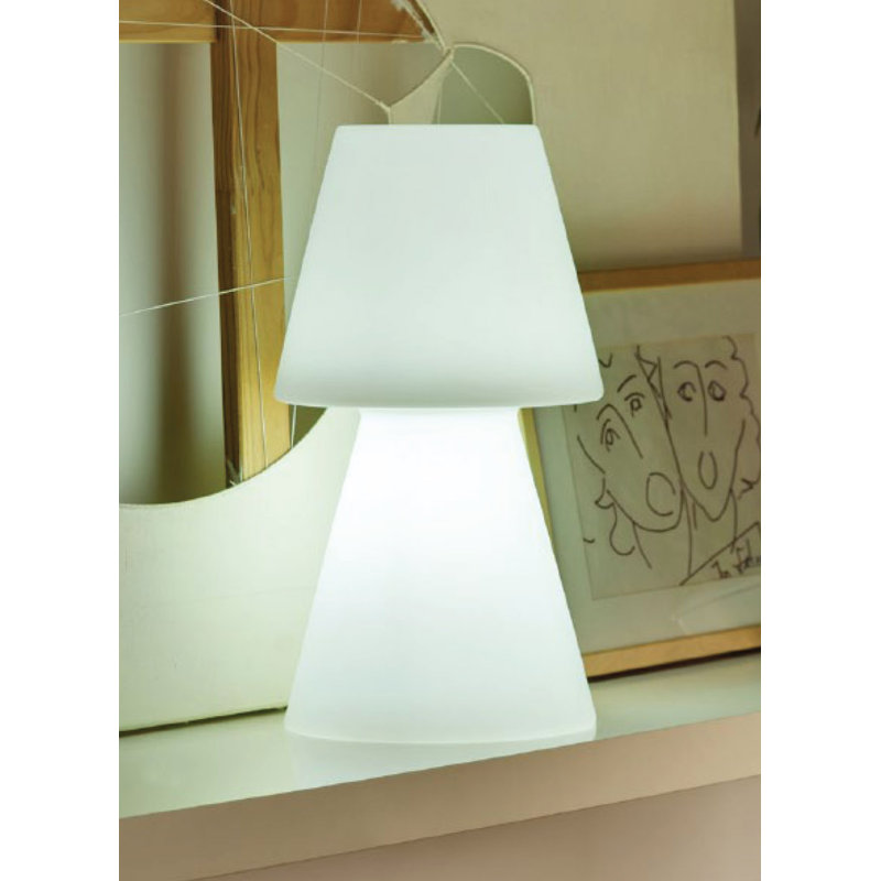 Ela XS Ringling 18" Table Lamp