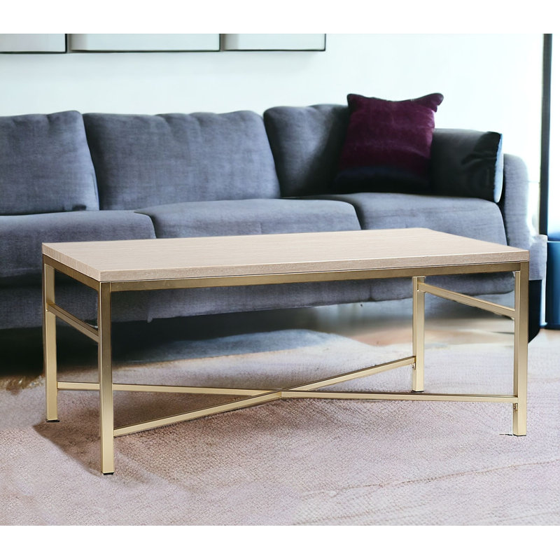 Table basse à 3 pieds avec rangement