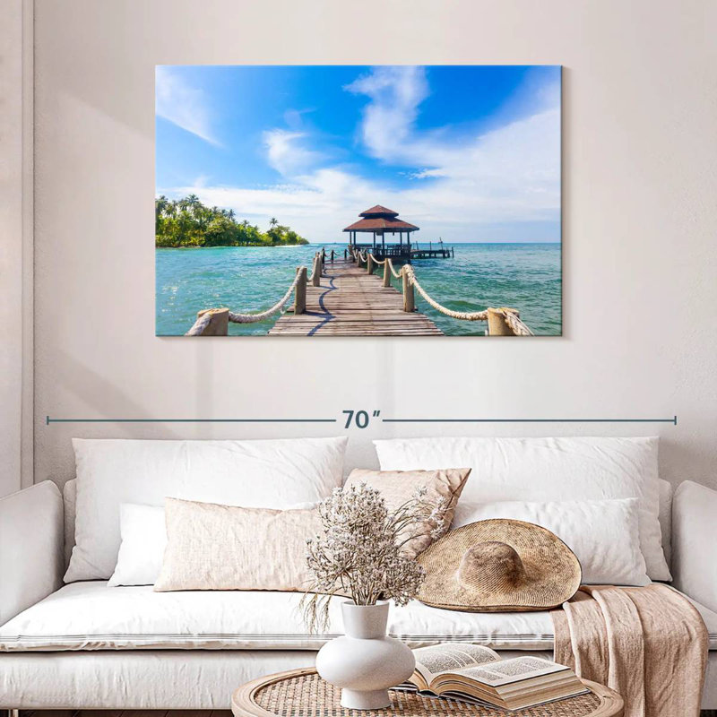 Gillard Cancun Beach Pier