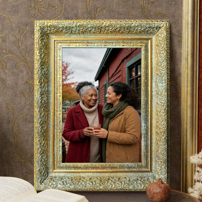Antique Gold 3 PCS 8" x 10" Heritage Style Picture Frame with Decorative Profile