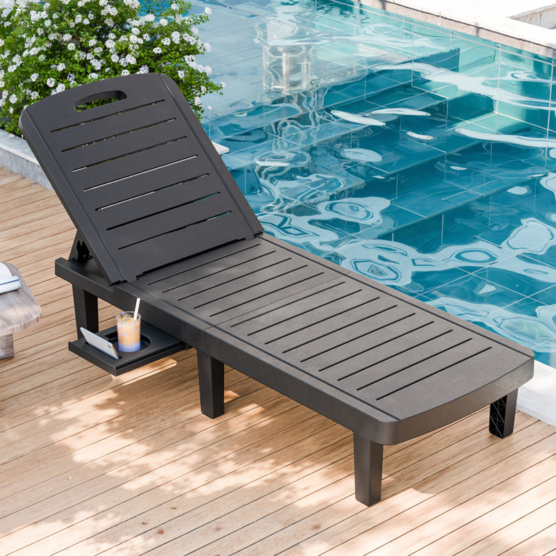 Chaises longues surdimensionnées en résine de 74 po avec dossier réglable à 5 niveaux et porte-gobelet pour piscine, patio, plage, cour (2 pièces)