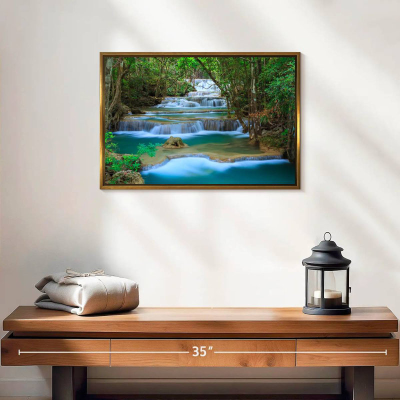 Cascade de la forêt de Kanchanaburi, 19 po x 13 po, Cadre flottant doré