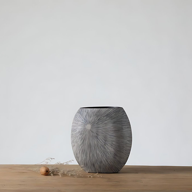 Cleorand Polyresin Table Vase