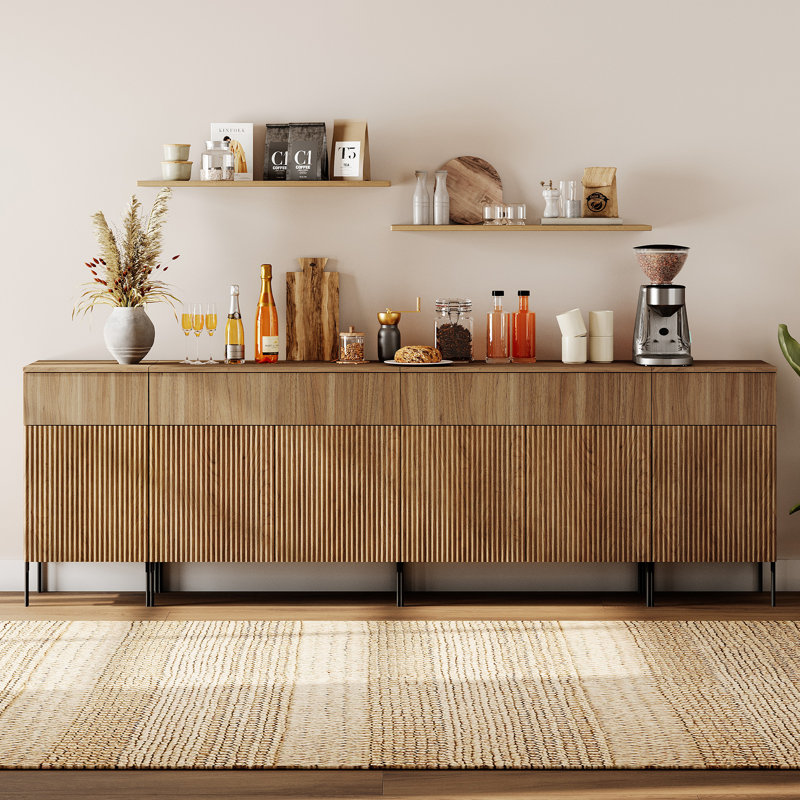Buffet Aadham, Noyer