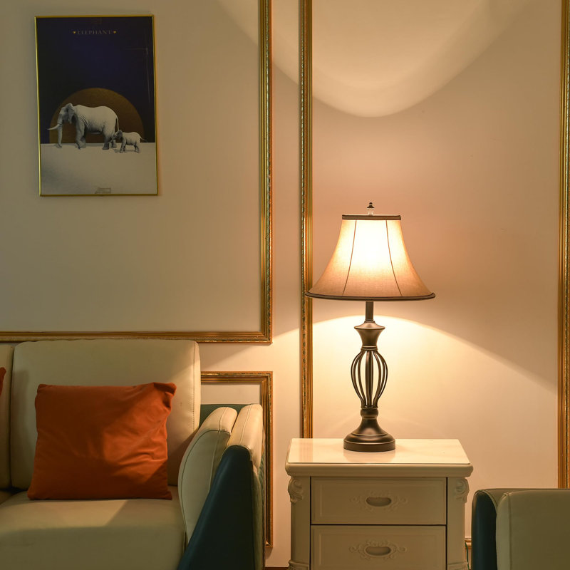 Lampe sur pied traditionnelle 60,98 po Cogdell