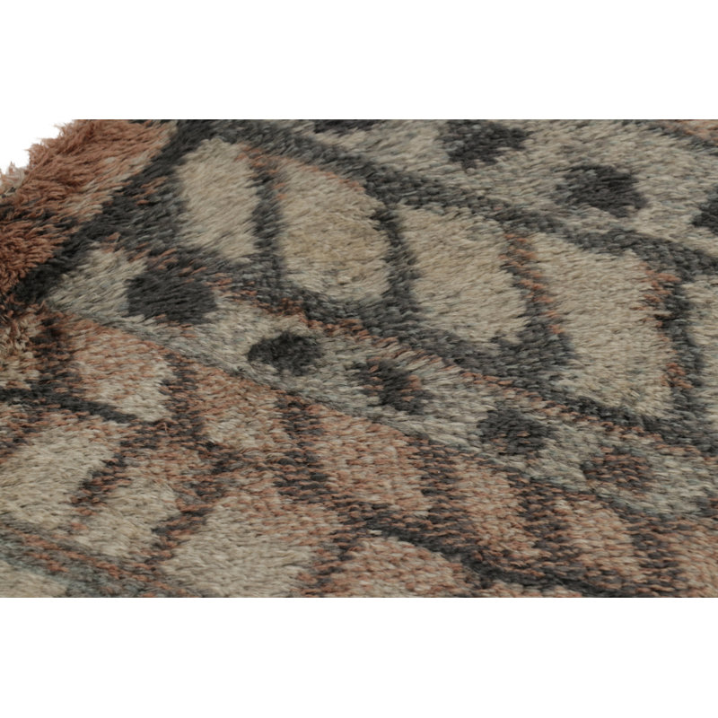 Vintage Swedish Rya Rug, Scandinavian Geometric Patterns In Gray - Rug & Kilim
