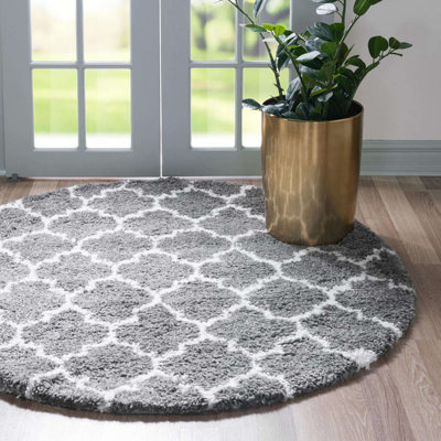 Tapis gris / ivoire à motif géométrique Abdirizak