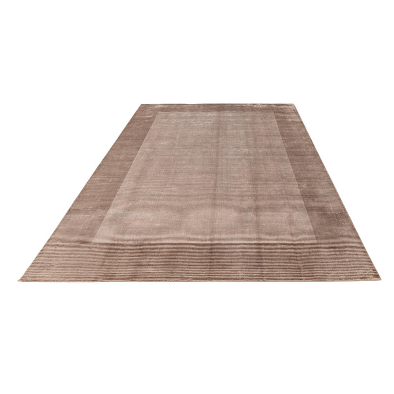 Tapis brun clair Howard