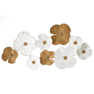 Ixia Wall Décor