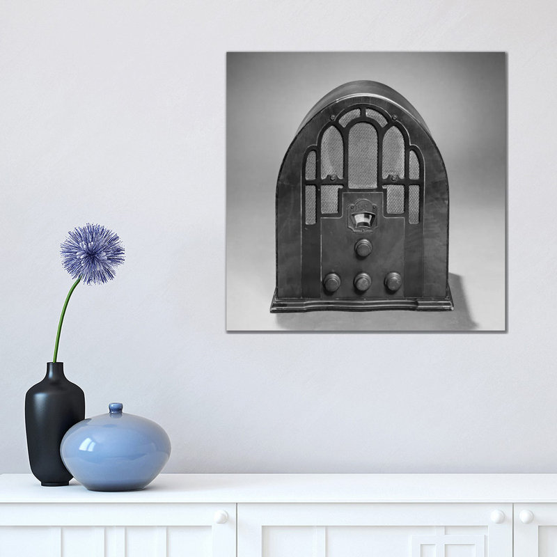 1930s Old Time Zenith Model 805 Cathedral Style AM Radio 1935 1 Piece Wrapped Canvas Wall Art