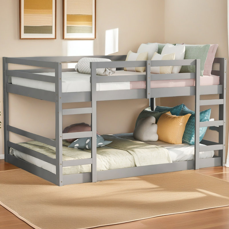 Lit superposé double au dessus d'un lit double avec échelle, Gris