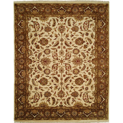 Tapis brun noué à la main