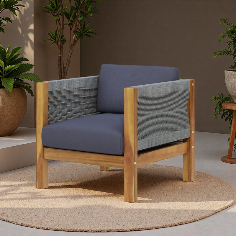 CHAISE CLUB