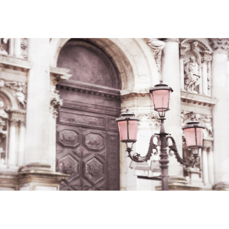 «Venice Pink Lanterns II», photographie sur toile, H 8 po x l 12 po