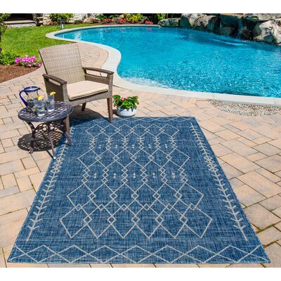 Momeni Villa Monaco Power Loom Blue Rug -  Novogratz, VILLAVI-08BLU3B57